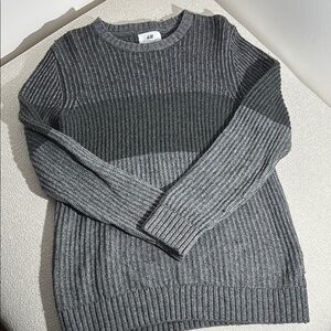 H&M Gray Crewneck Sweater